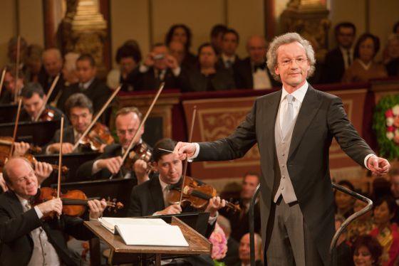 Franz Wesler-Möst dirige el concierto en 2011