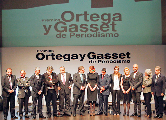 2004