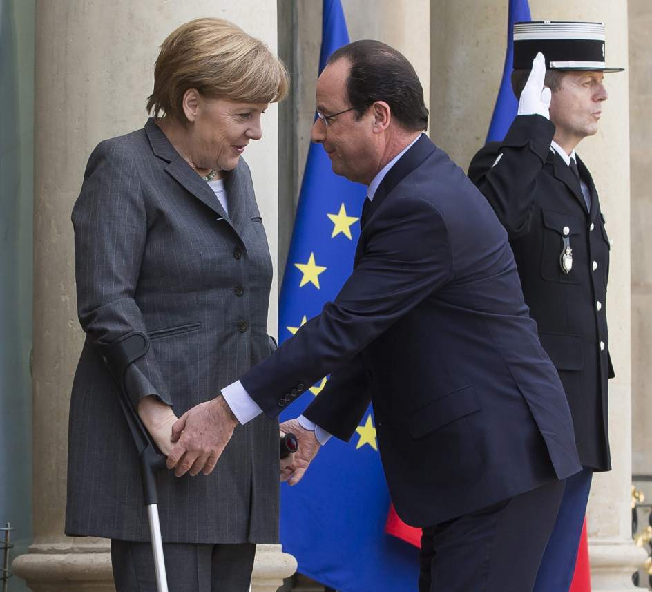 Con hollande antes de reunión sobre Ucrania