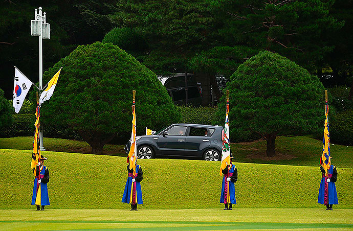 papa-en-corea-del-sur-(1)