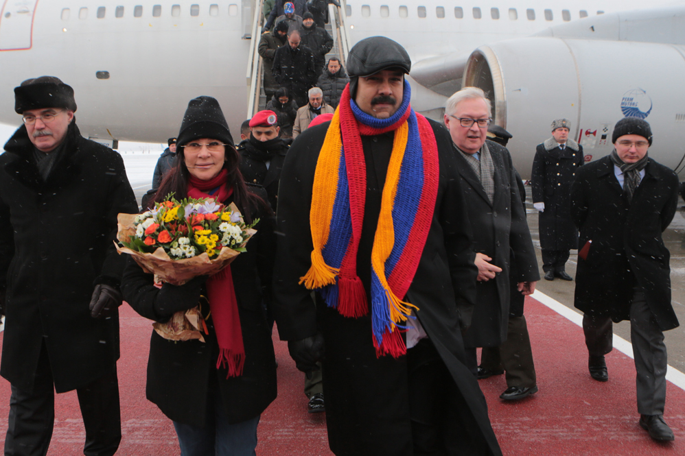 Nicolás Maduro llega a China