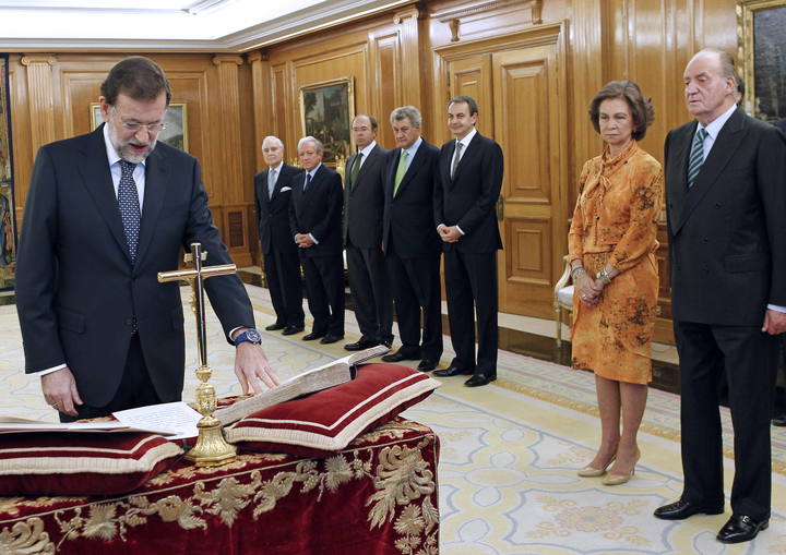 RAJOY JURA SU CARGO DE PRESIDENTE ANTE EL REY