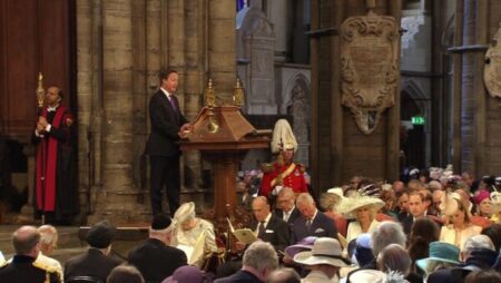 Lectura del Libro de los Reyes por David Cameron