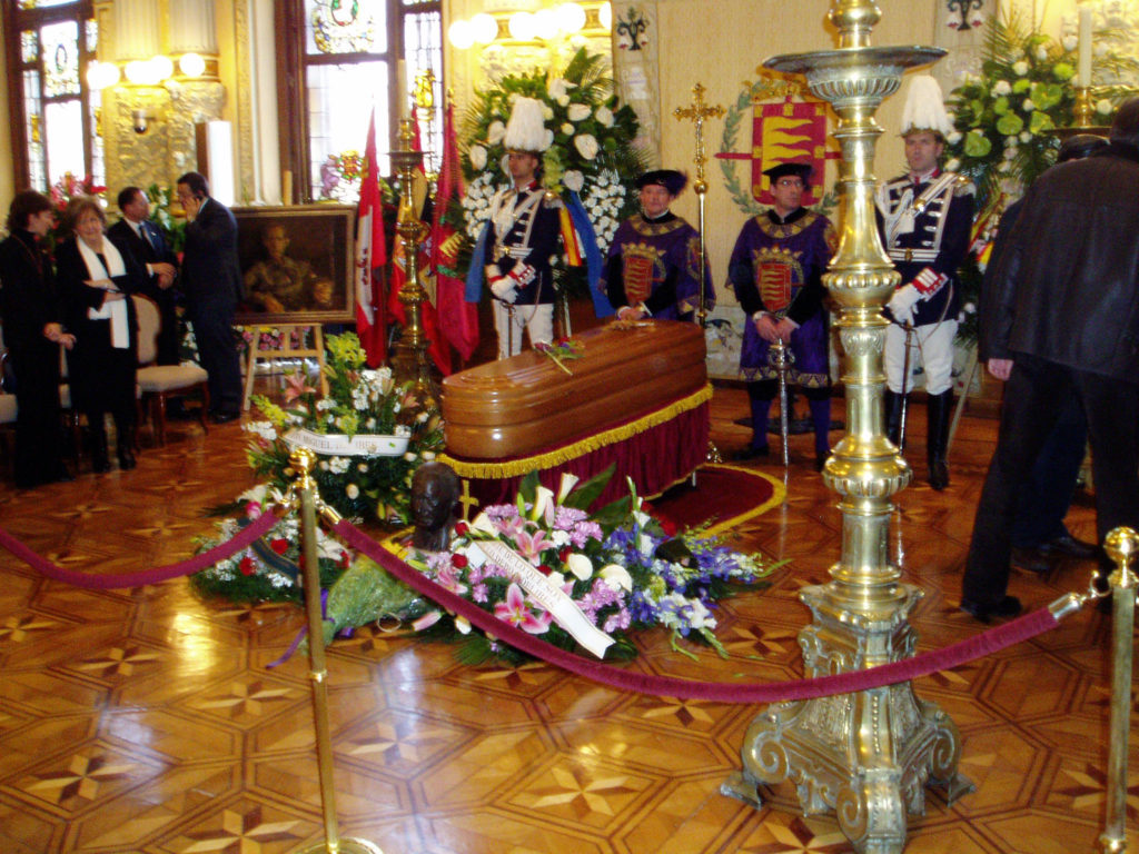 La capilla ardiente La capilla ardiente