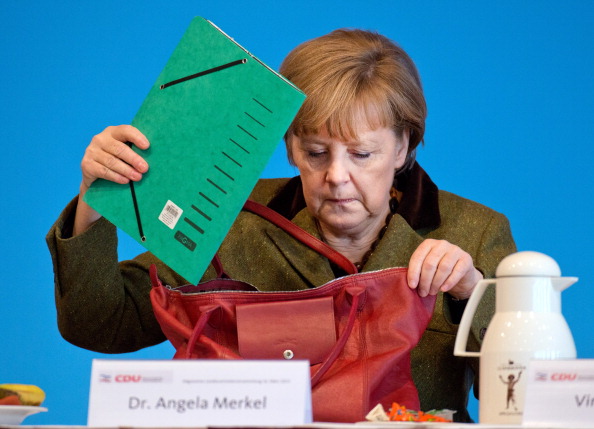 cartera Frau Merkel