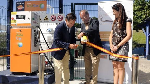 Inauguración de un surtidor, Valladolid
