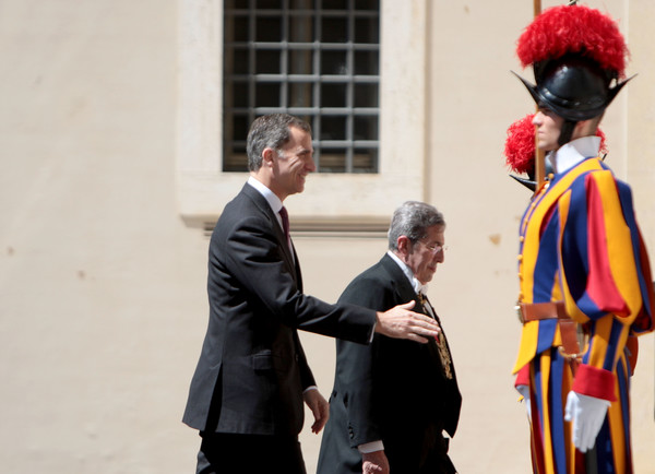 Pope+Francis+Awarded+Aachen+Award+_33aL4ZtmYql